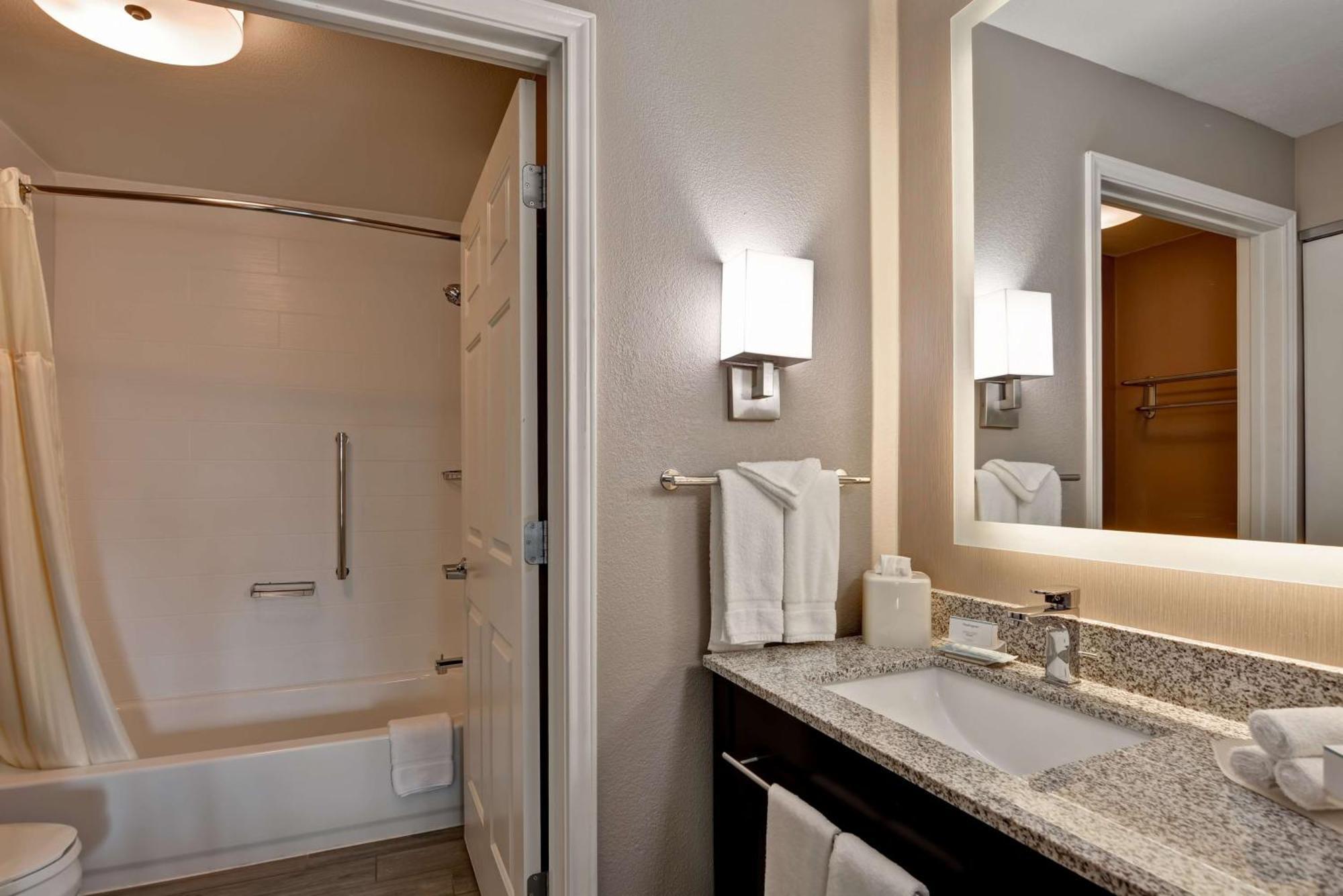 Homewood Suites By Hilton Aurora Naperville Exterior photo
